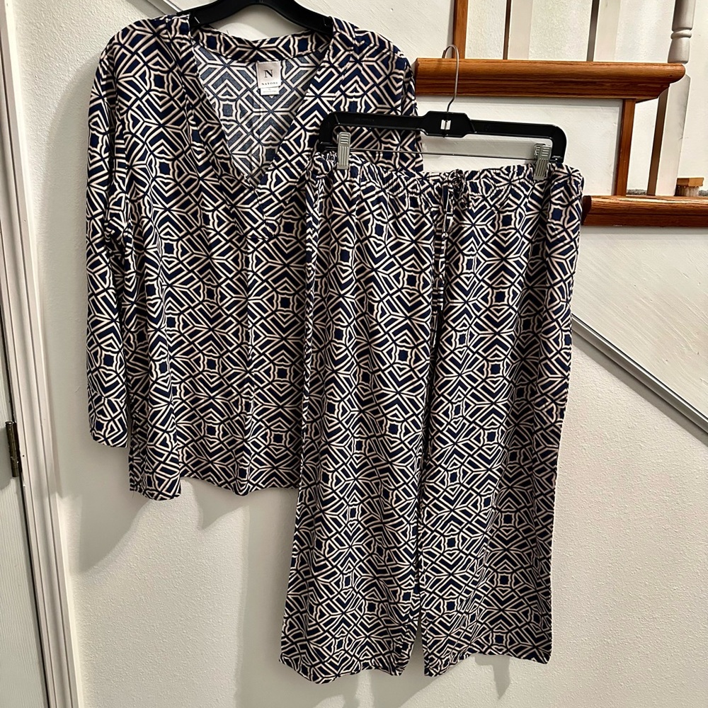 Natori Black and White Geometric Pajama Set